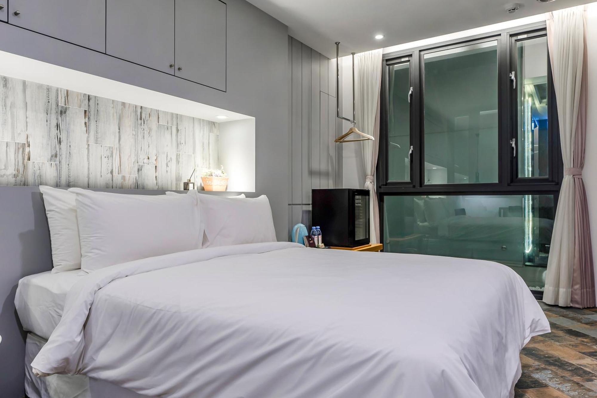 Han Yan Design Hotel Yuchi Exterior foto